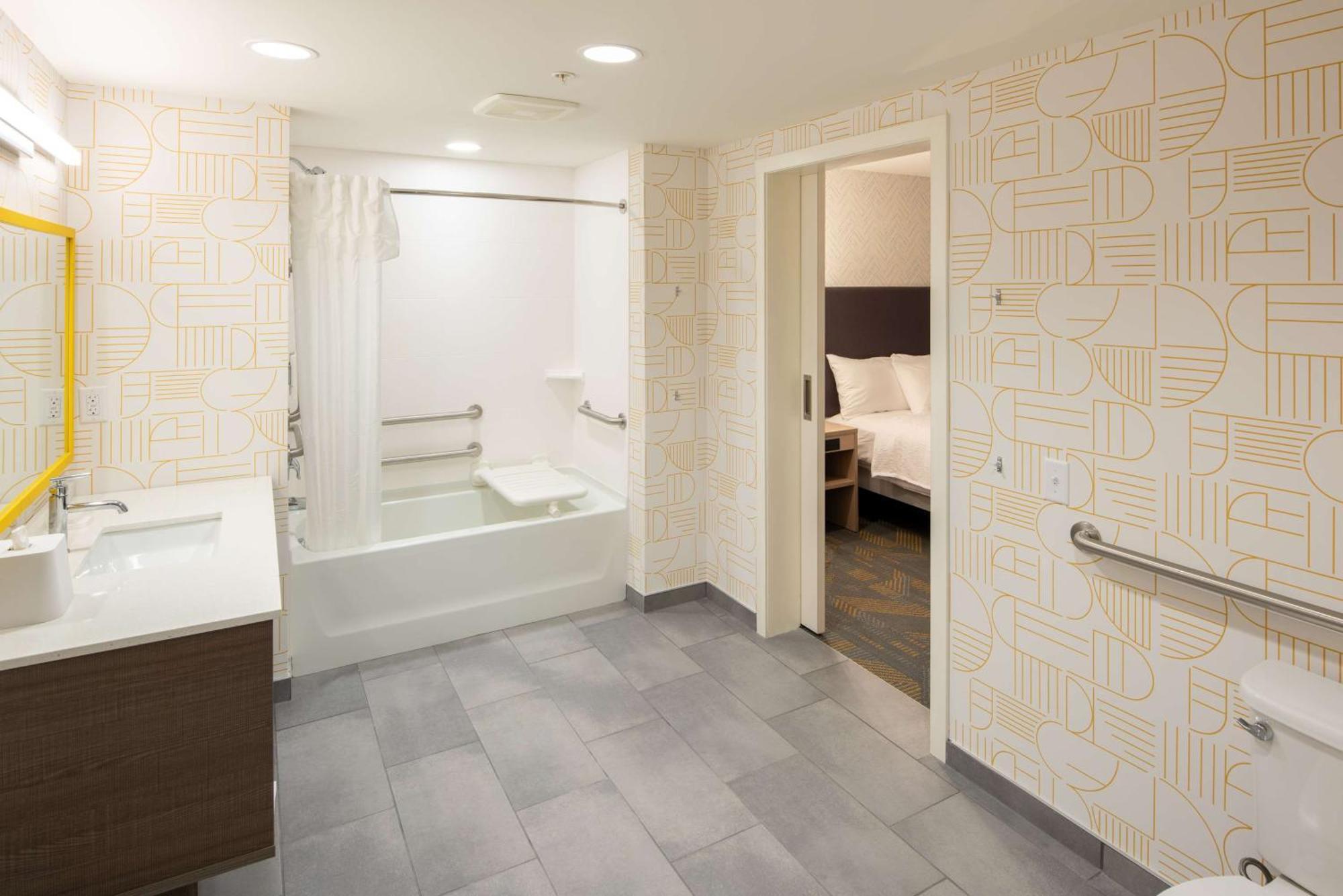 Home2 Suites By Hilton East Haven New Haven 外观 照片